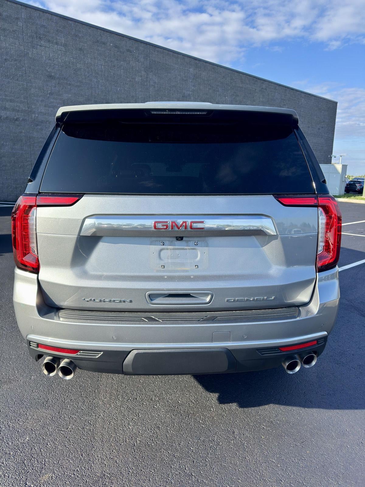 2023 GMC Yukon XL Denali