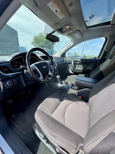 2017 Chevrolet Traverse LT