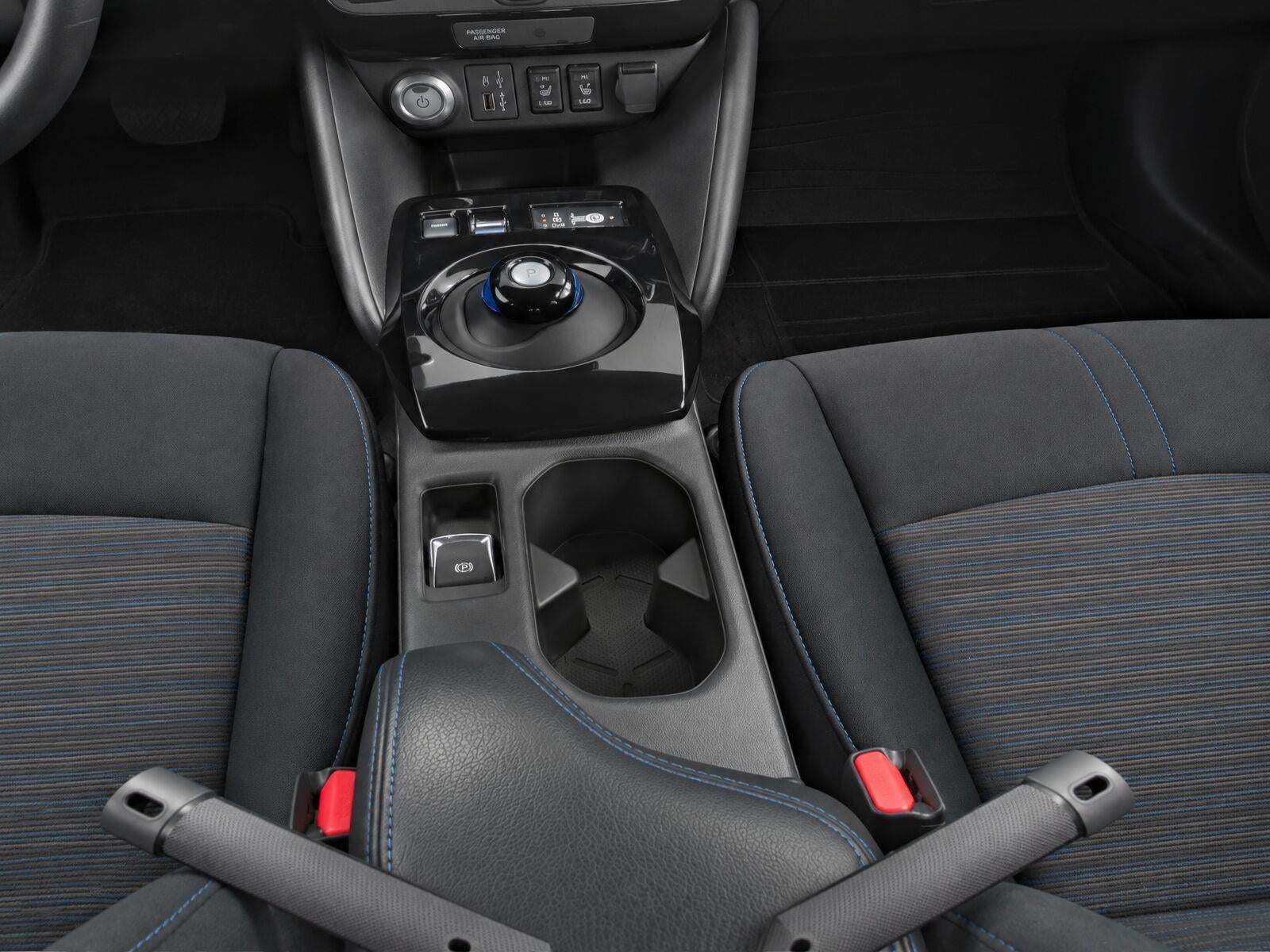 2024 Nissan LEAF SV PLUS