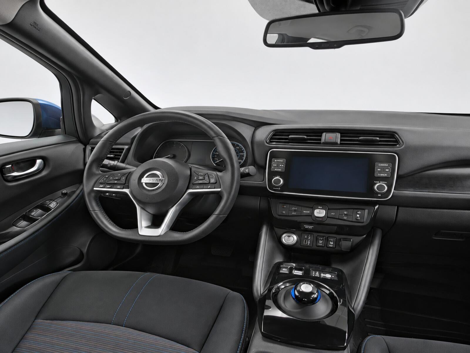 2024 Nissan LEAF SV PLUS