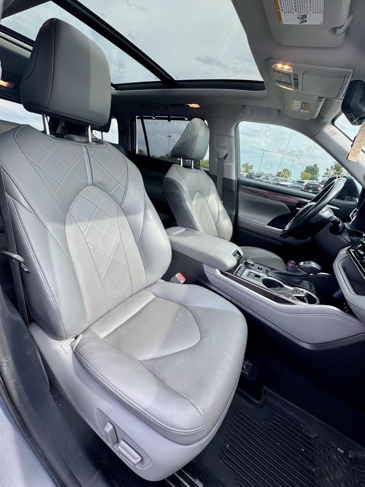 2021 Toyota Highlander Platinum
