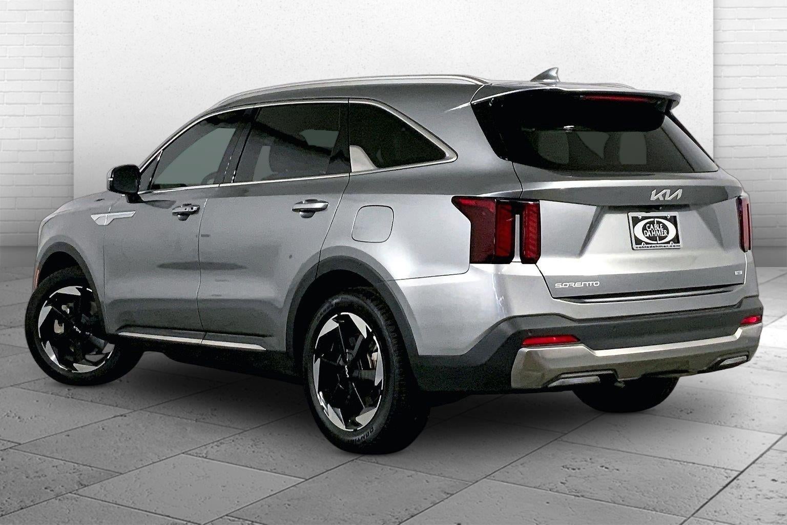 2025 Kia Sorento Hybrid EX