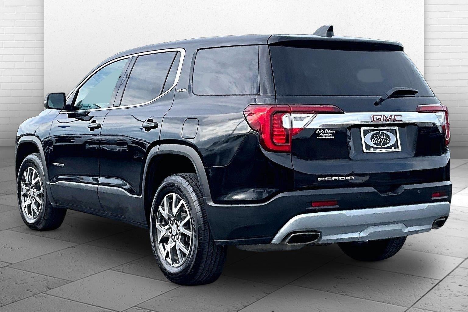 2022 GMC Acadia SLE