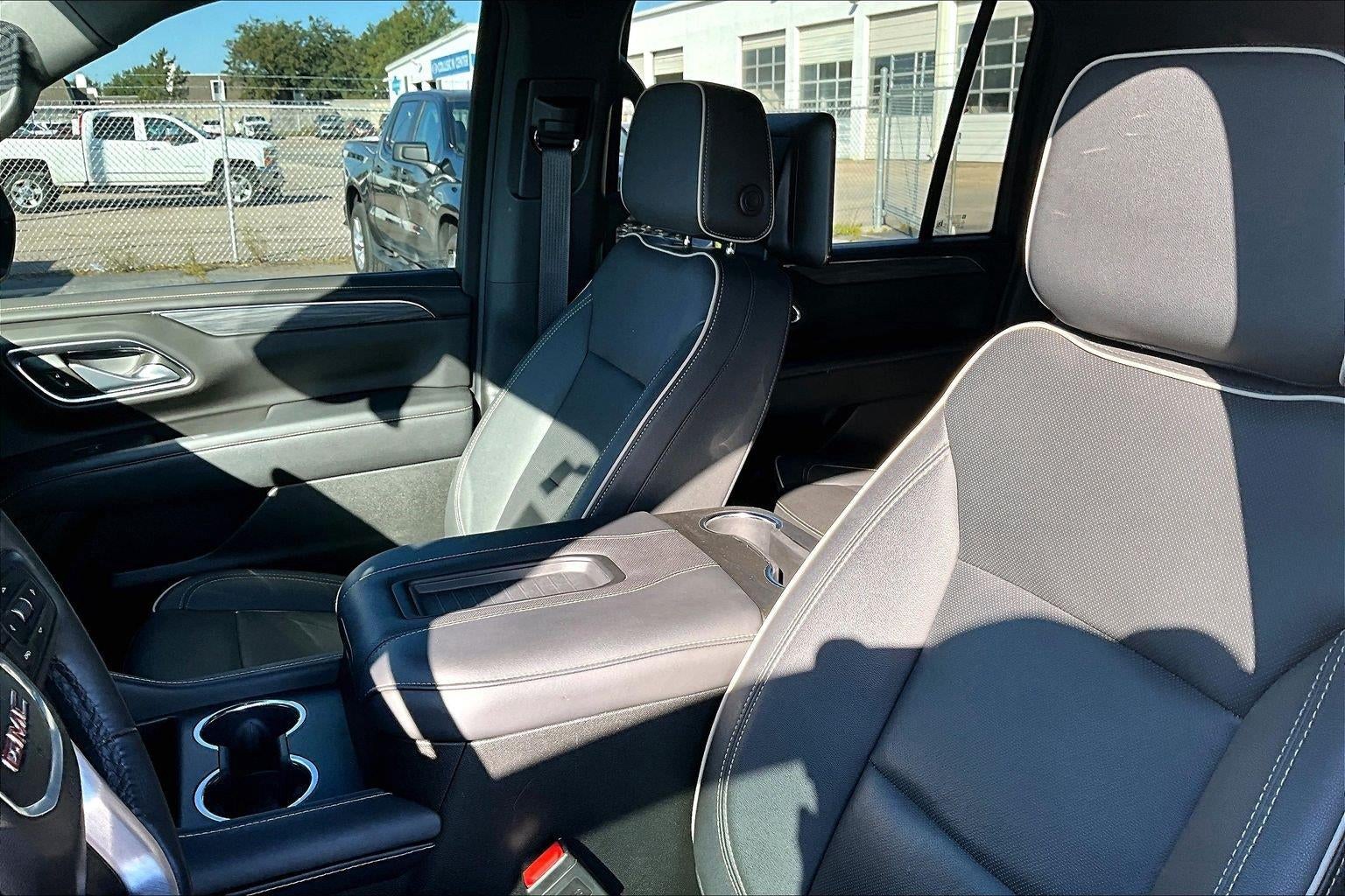 2024 GMC Yukon XL SLT