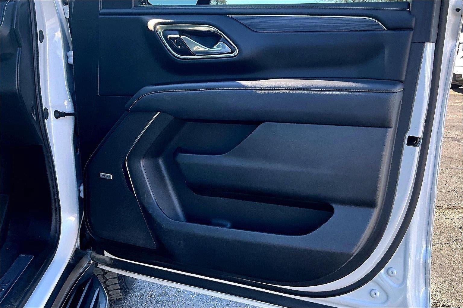 2024 GMC Yukon XL SLT