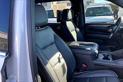 2024 GMC Yukon XL SLT