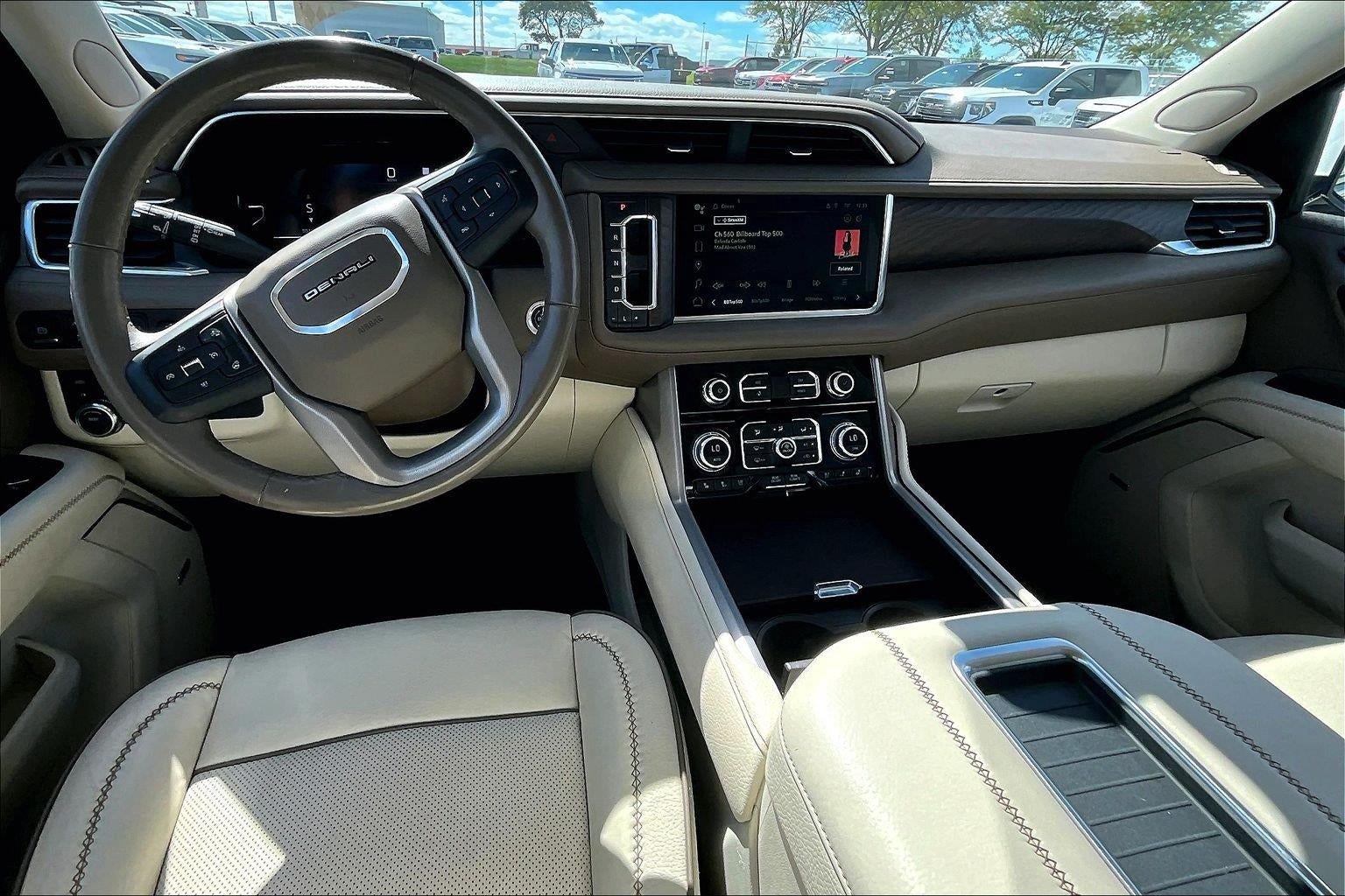 2022 GMC Yukon XL Denali