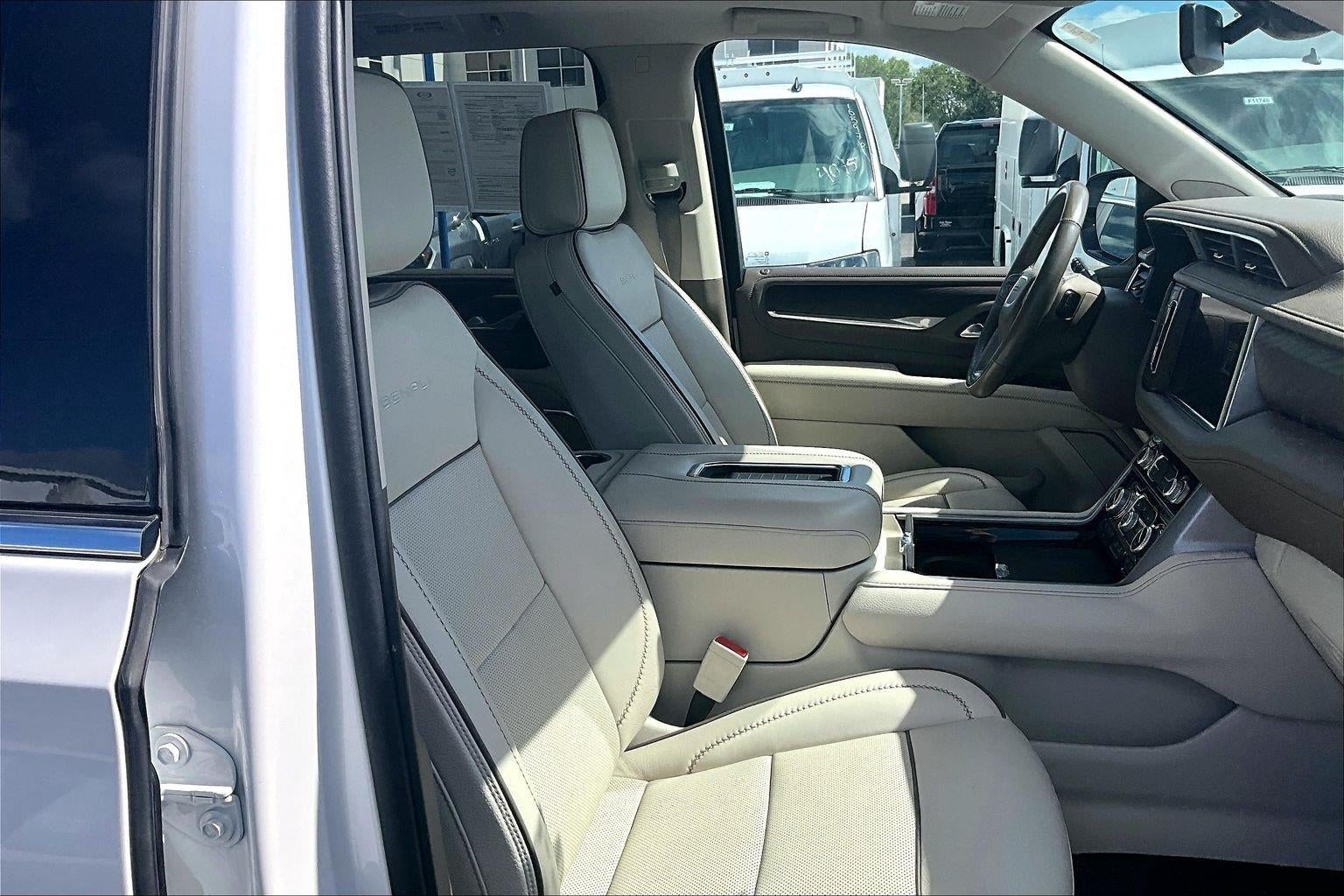 2022 GMC Yukon XL Denali