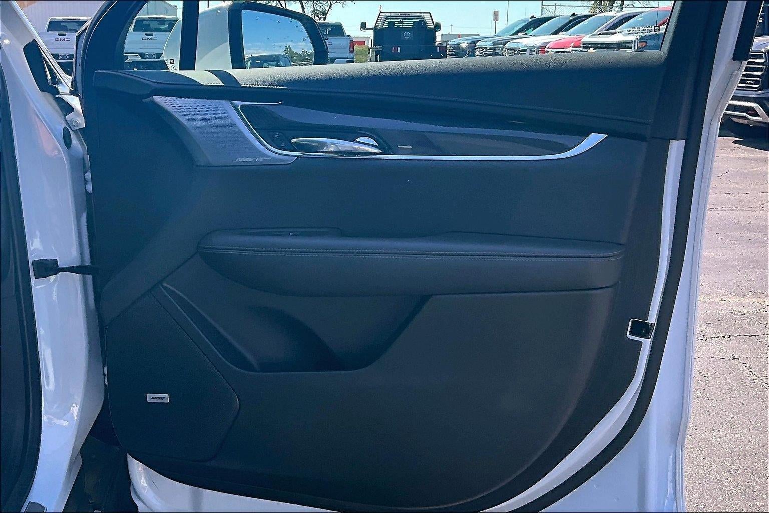 2024 Cadillac XT6 Sport