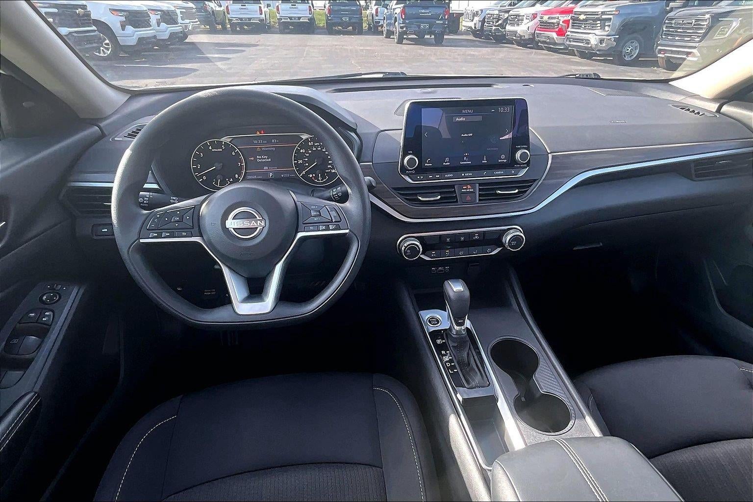 2025 Nissan Altima SV