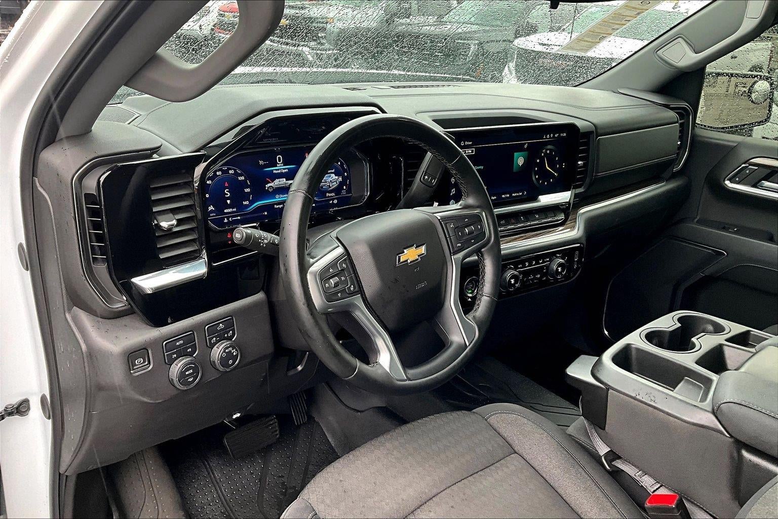 2024 Chevrolet Silverado 1500 LT (2FL)