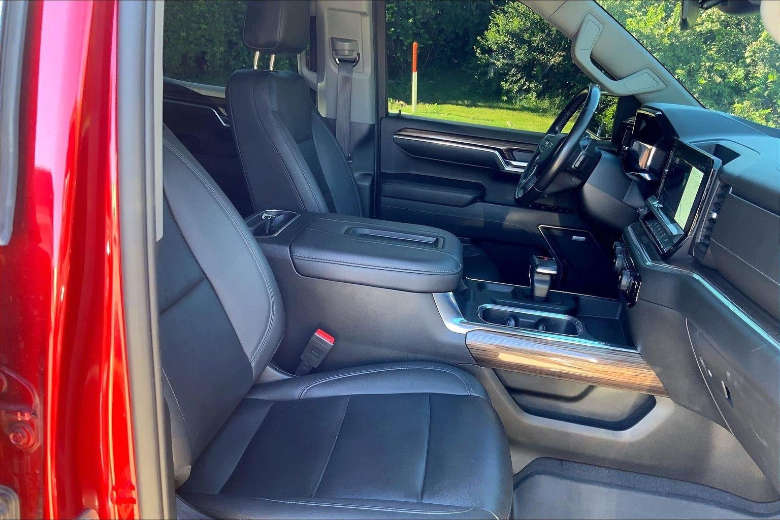 2022 Chevrolet Silverado 1500 RST