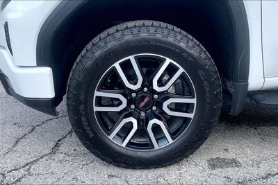 2022 GMC Sierra 1500 AT4