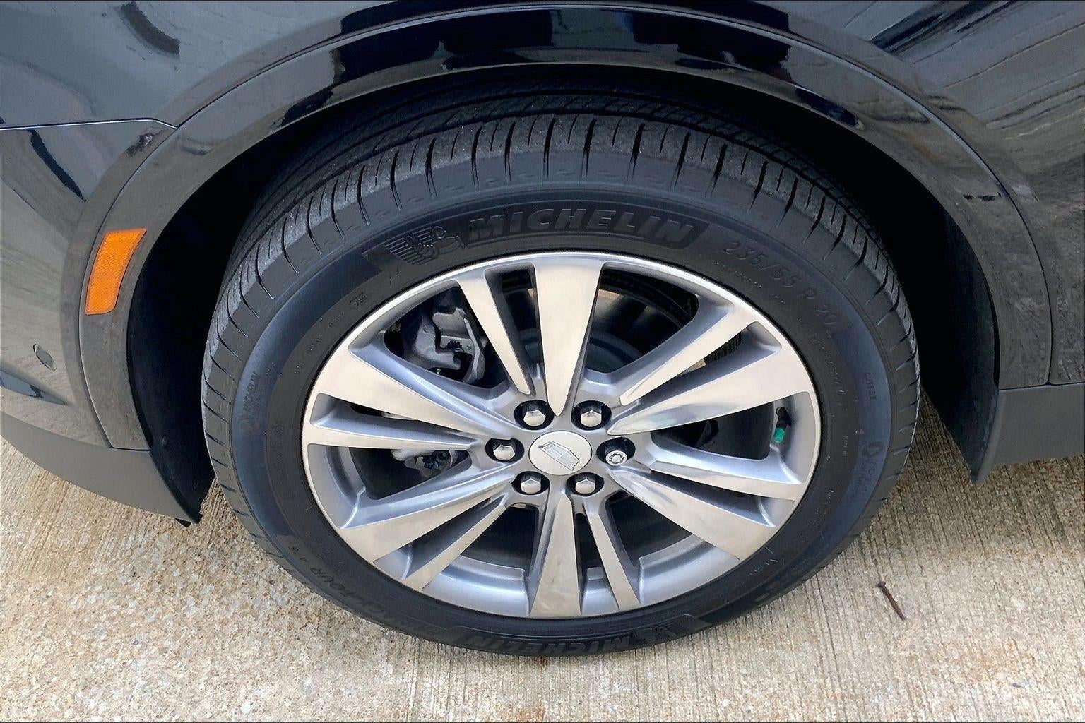 2025 Cadillac XT5 Premium Luxury