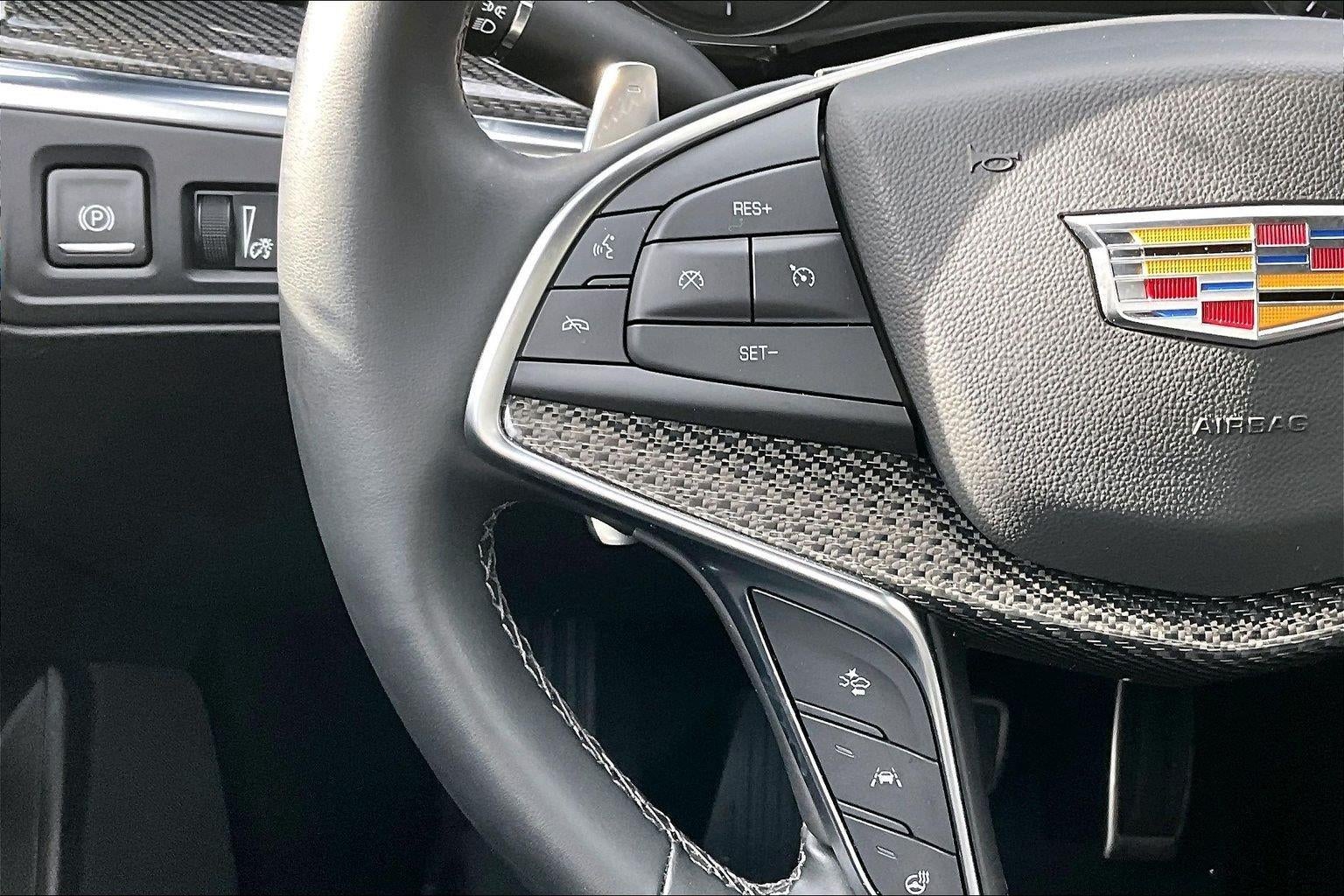 2026 Cadillac XT5 Sport
