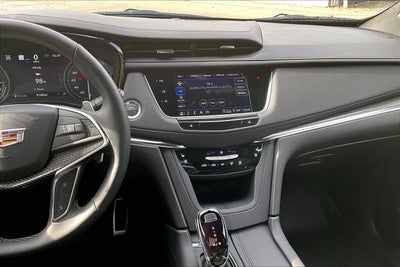 2026 Cadillac XT5 Sport