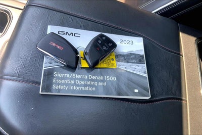 2023 GMC Sierra 1500 AT4X