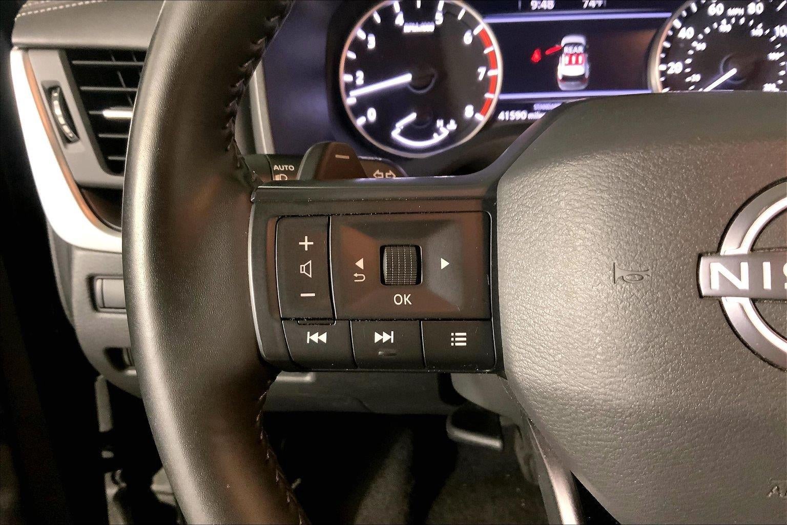 2025 Nissan Rogue SV