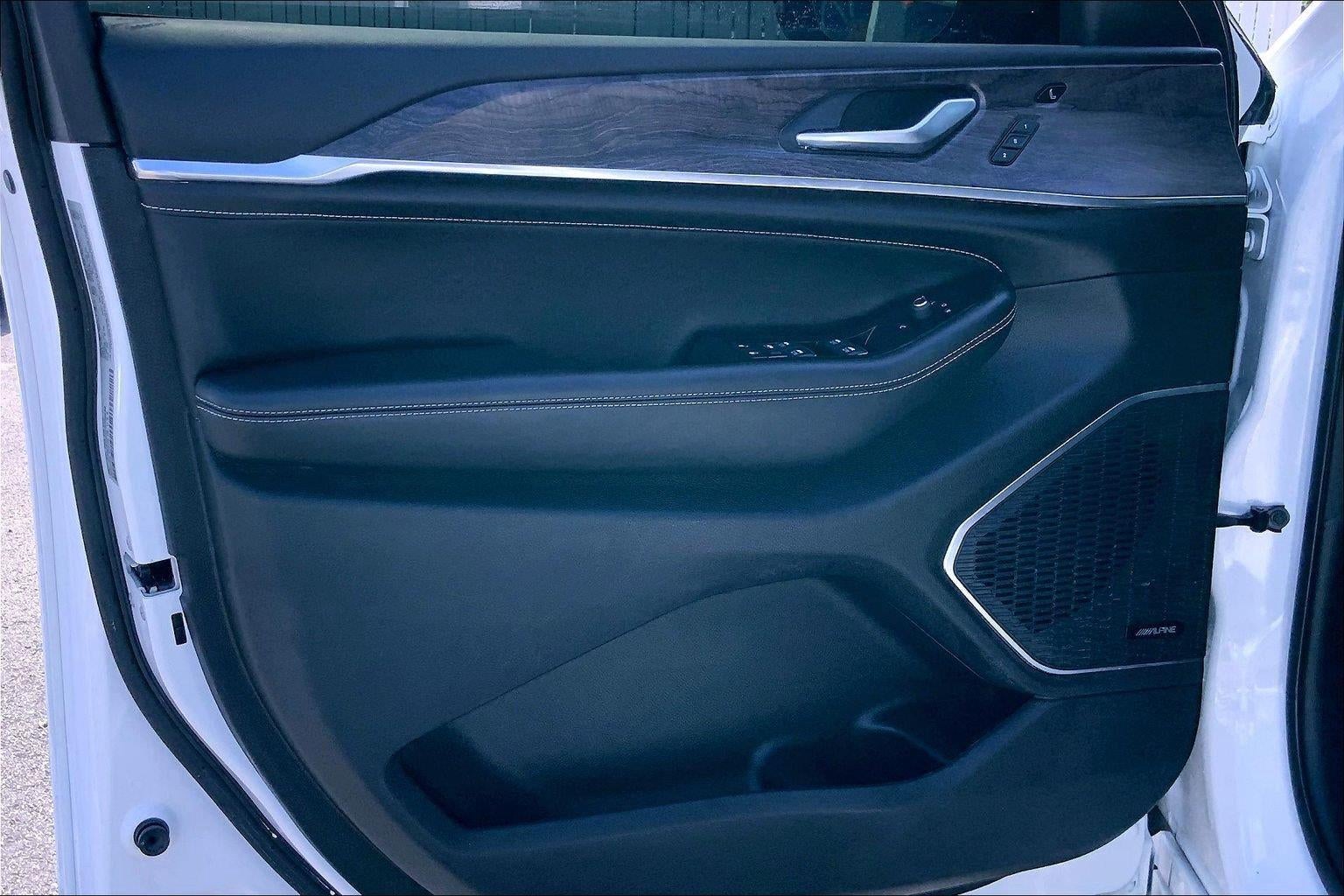 2023 Jeep Grand Cherokee L Overland
