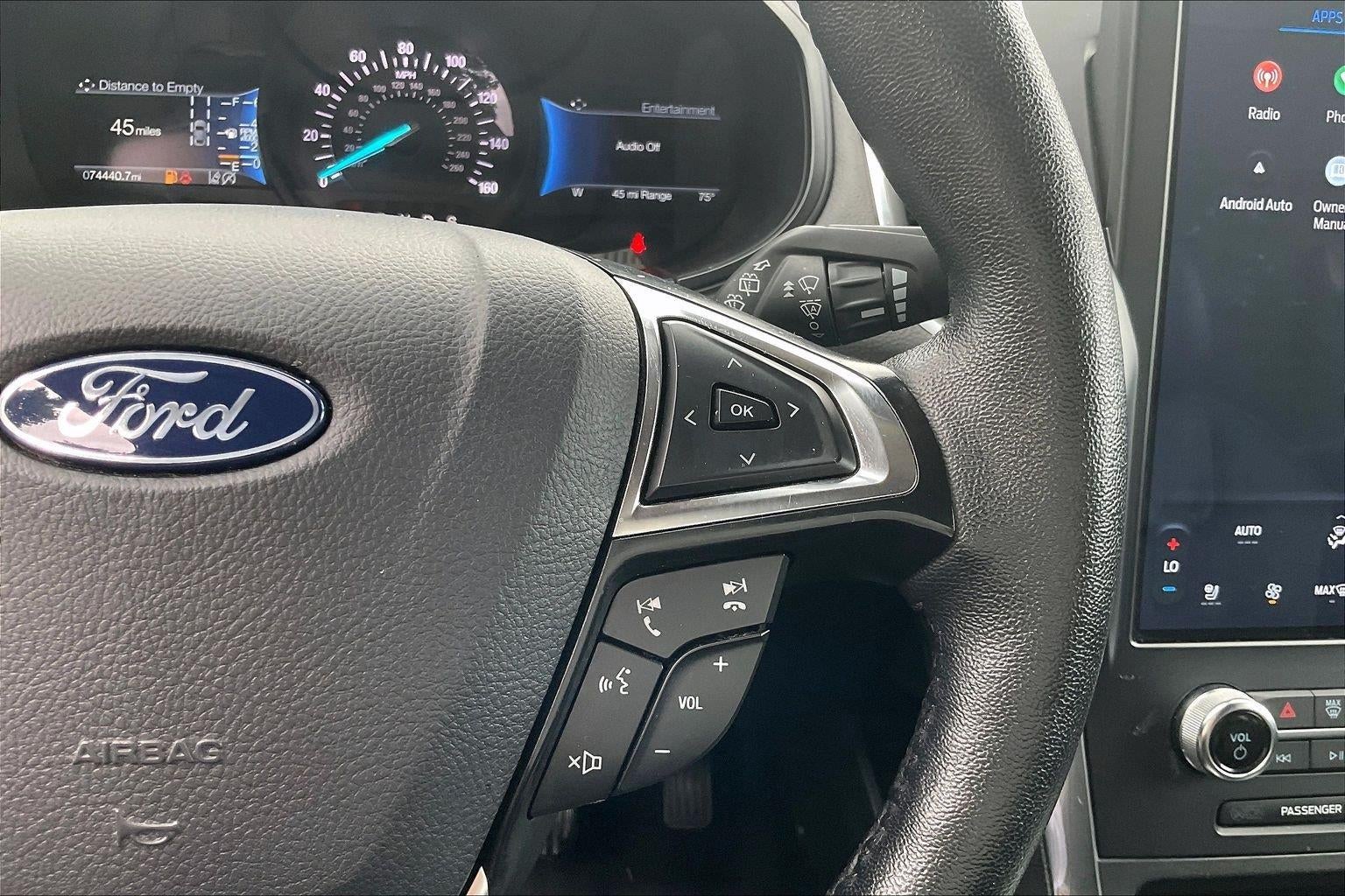 2024 Ford Edge Titanium