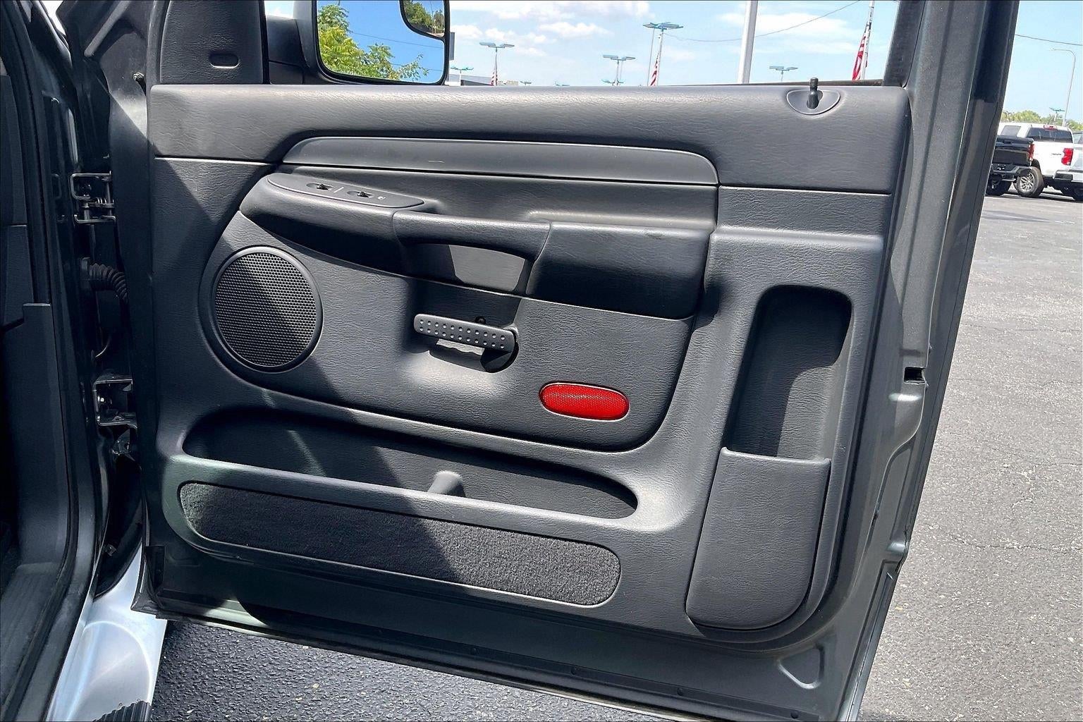 2005 Dodge Ram 2500 SLT