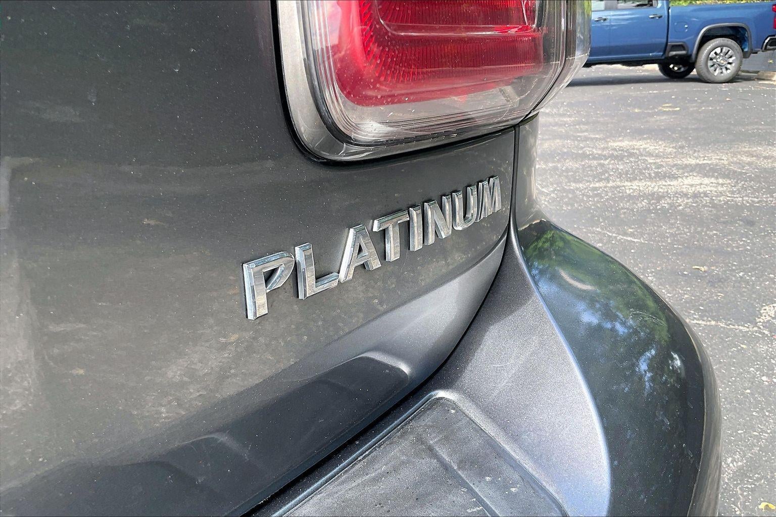 2017 Nissan Armada Platinum