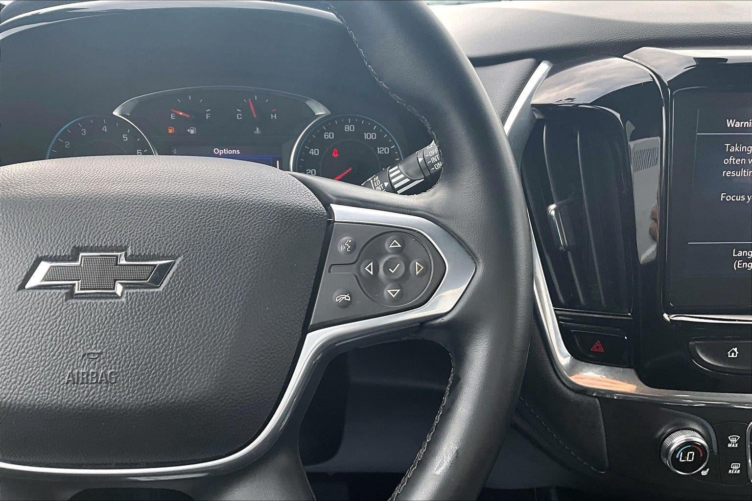 2023 Chevrolet Traverse LT Cloth