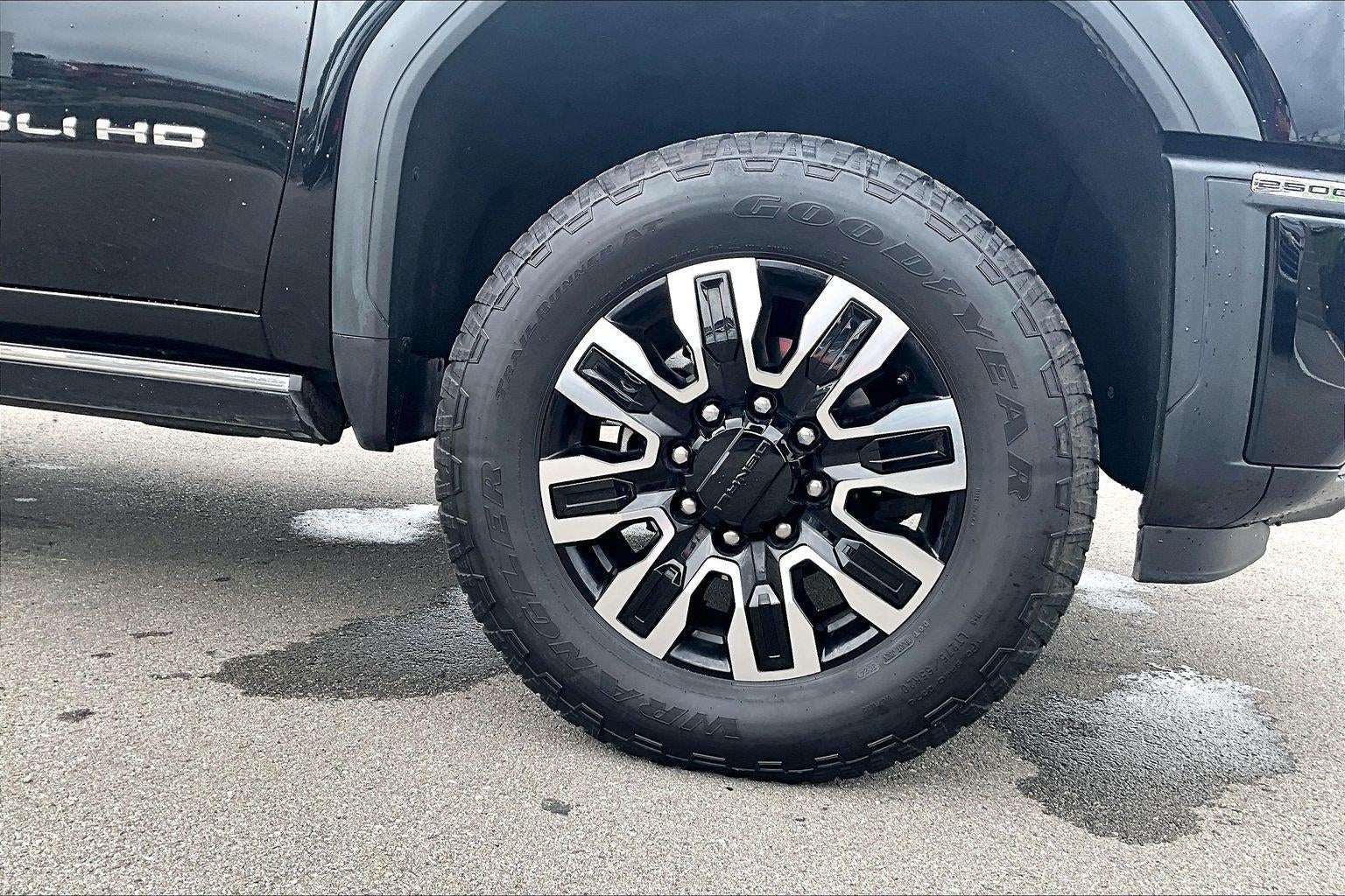 2025 GMC Sierra 2500 HD Denali Ultimate