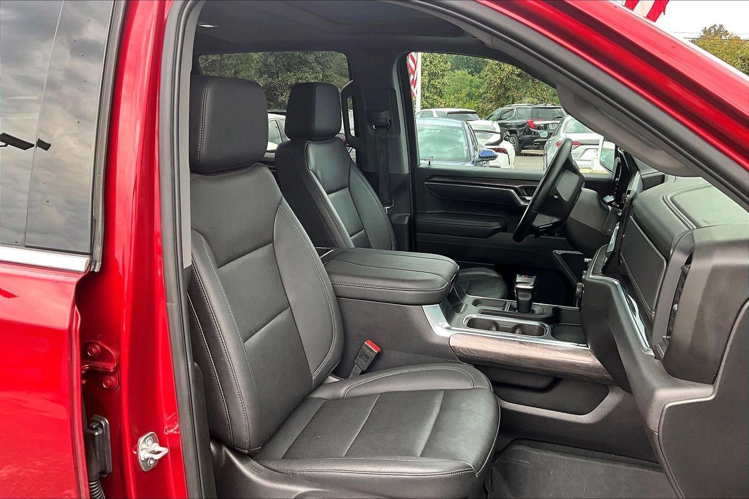 2025 Chevrolet Silverado 1500 LTZ