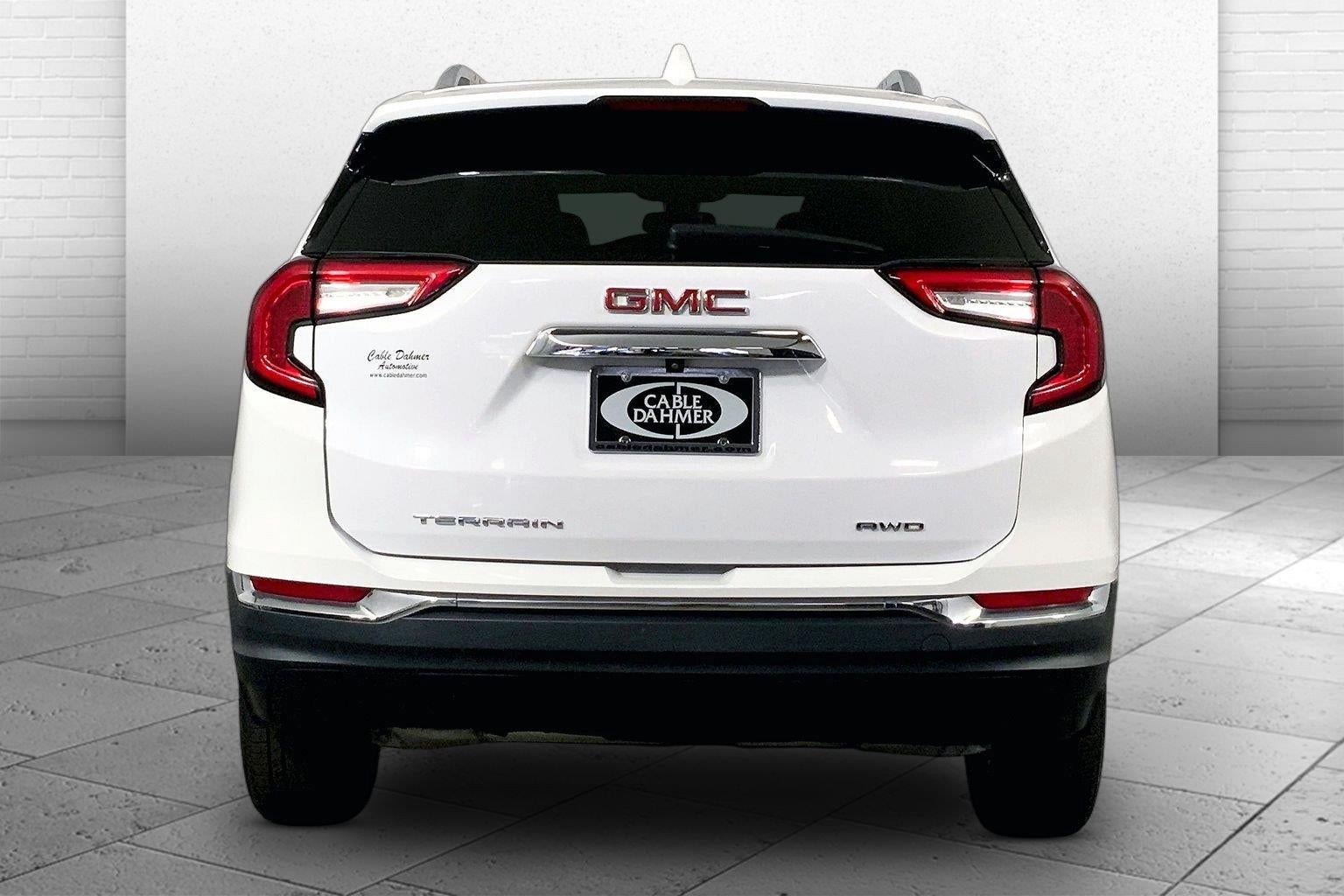2024 GMC Terrain SLT