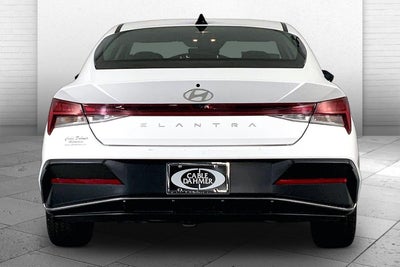 2025 Hyundai Elantra SEL Convenience