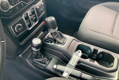 2023 Jeep Wrangler 4-Door Sahara 4x4