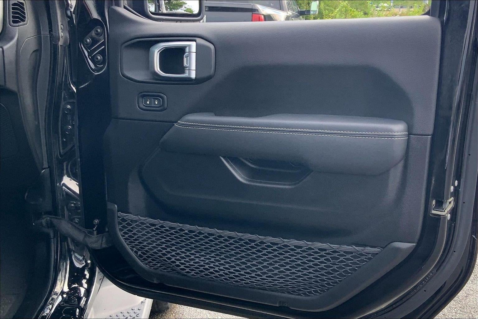 2023 Jeep Wrangler 4-Door Sahara 4x4
