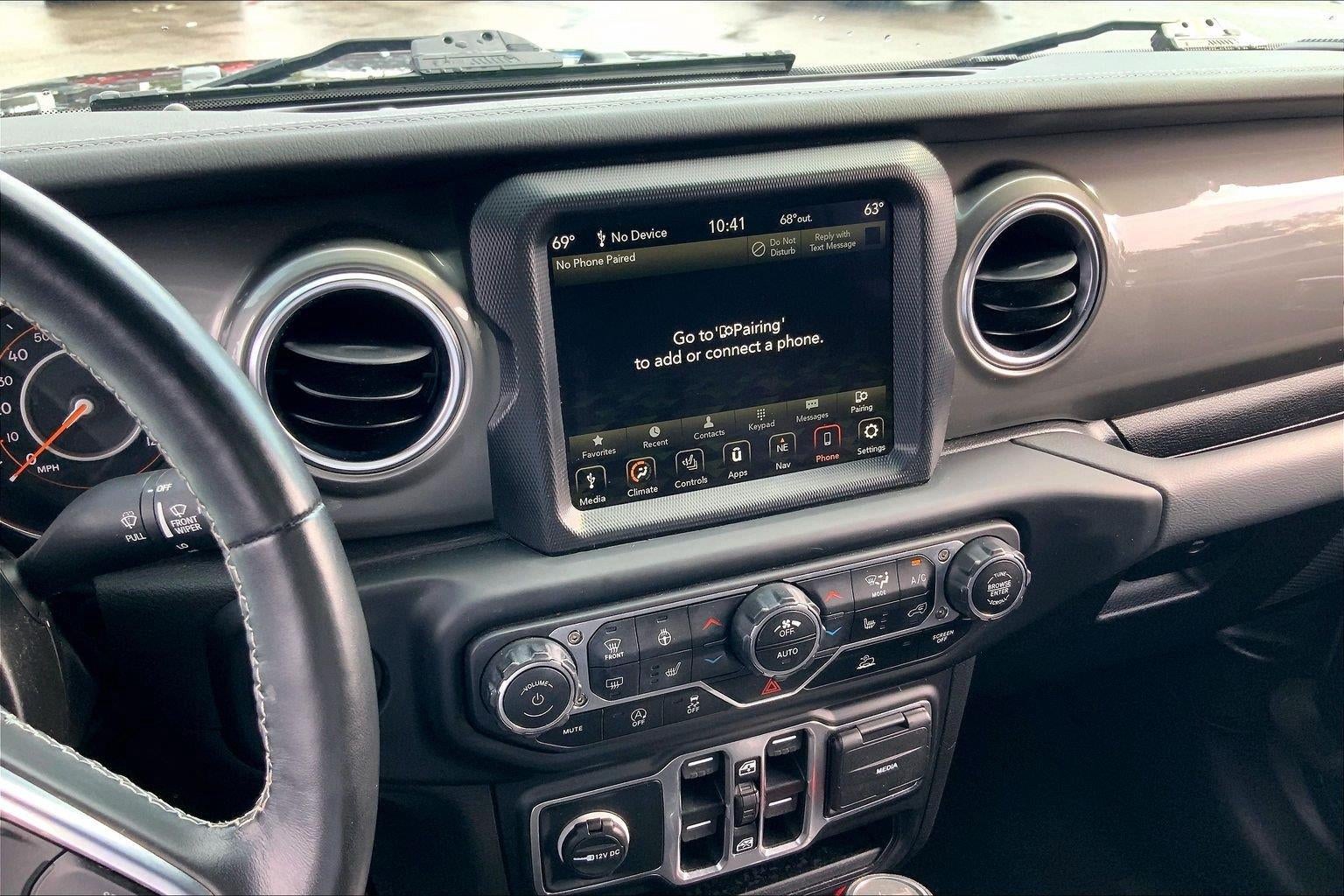 2023 Jeep Wrangler 4-Door Sahara 4x4