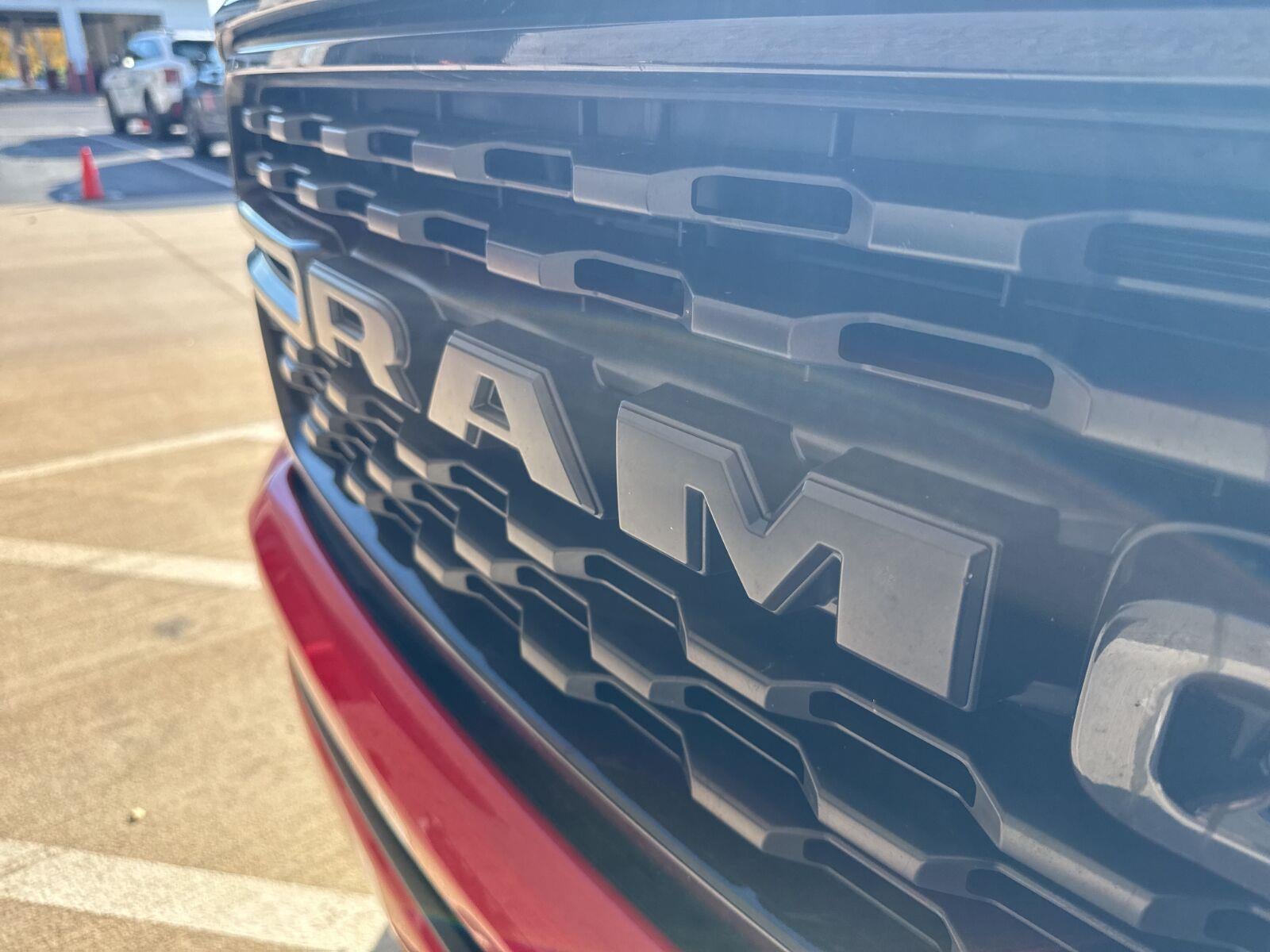 2023 RAM 1500 Big Horn Crew Cab 4x4 5'7' Box