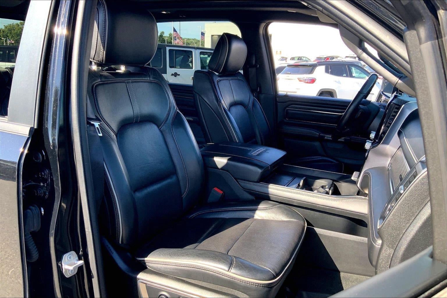 2020 RAM 1500 Limited Crew Cab 4x4 5'7' Box