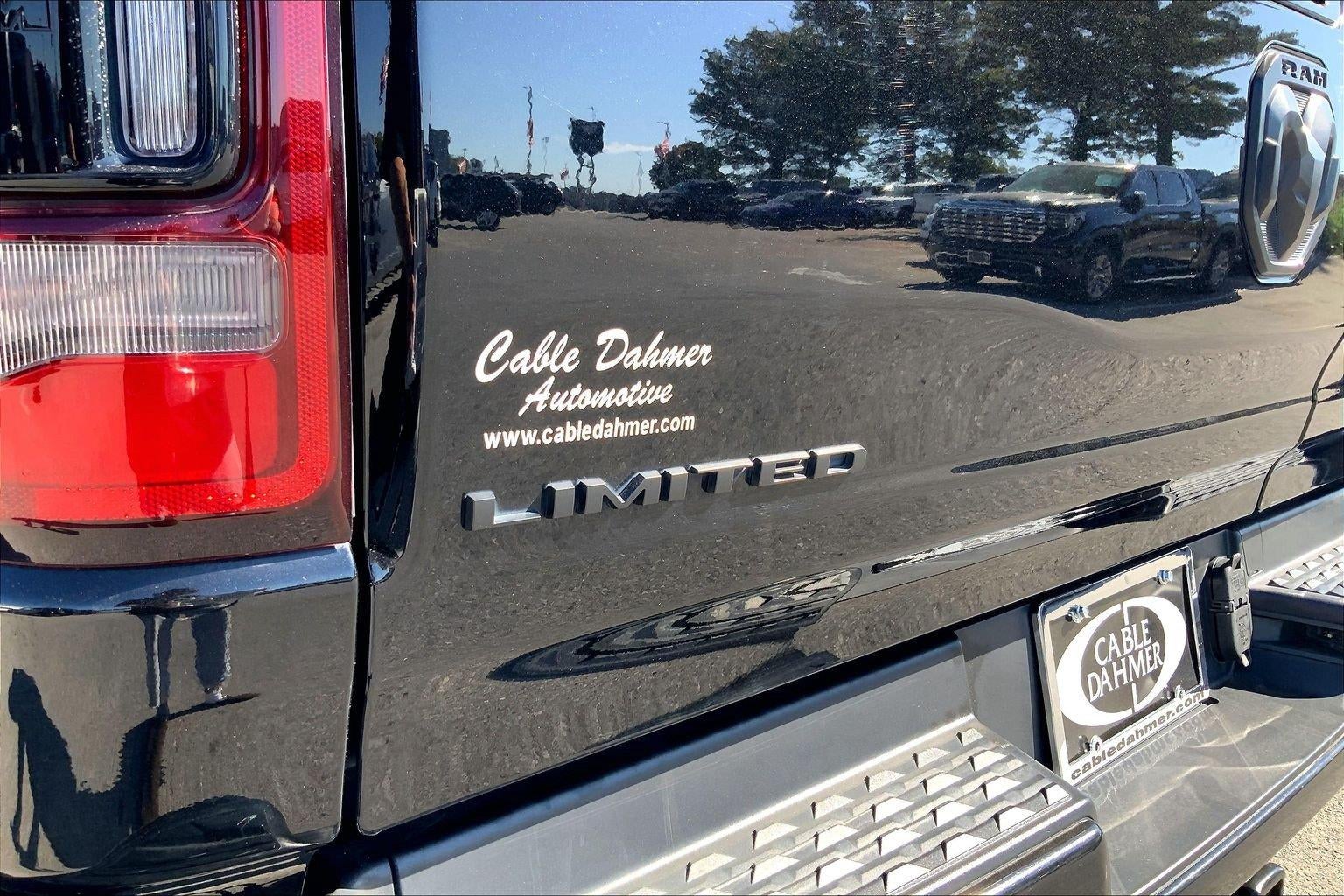 2020 RAM 1500 Limited Crew Cab 4x4 5'7' Box