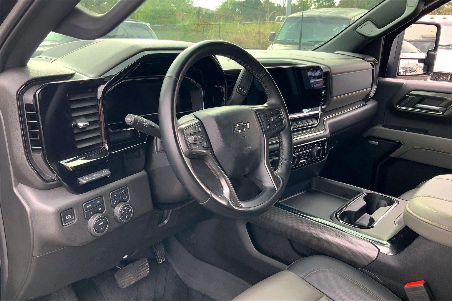 2025 Chevrolet Silverado 2500HD 4WD Crew Cab Standard Bed ZR2