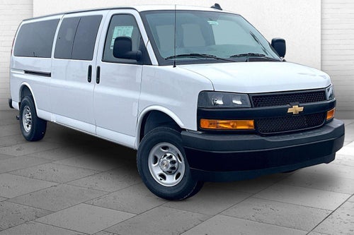 2025 Chevrolet Express Passenger 1LS
