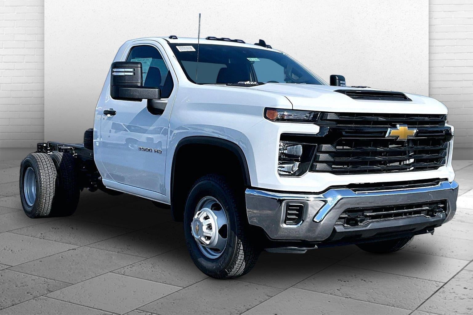 2026 Chevrolet Silverado 3500 HD Chassis Cab Work Truck