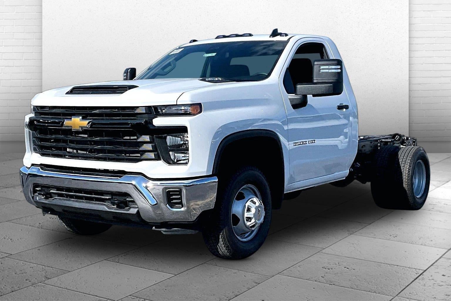2026 Chevrolet Silverado 3500 HD Chassis Cab Work Truck