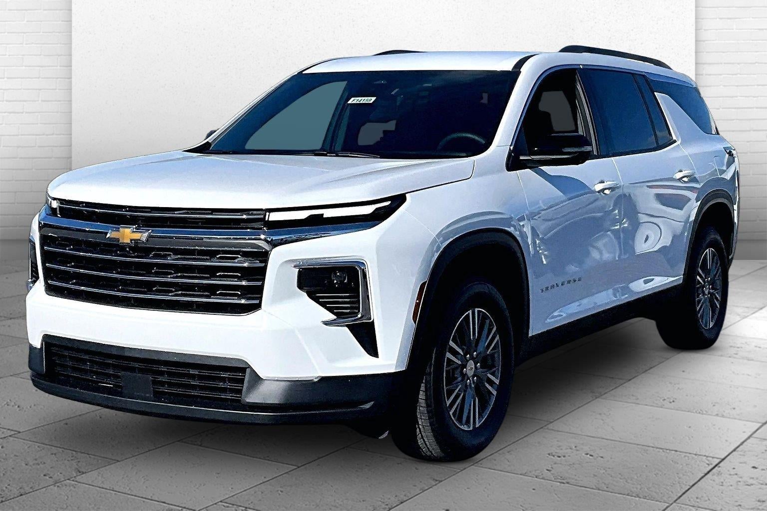2027 Chevrolet Traverse LT