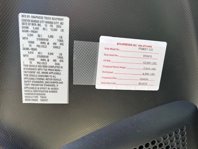 2025 Chevrolet Low Cab Forward 3500 HG Base