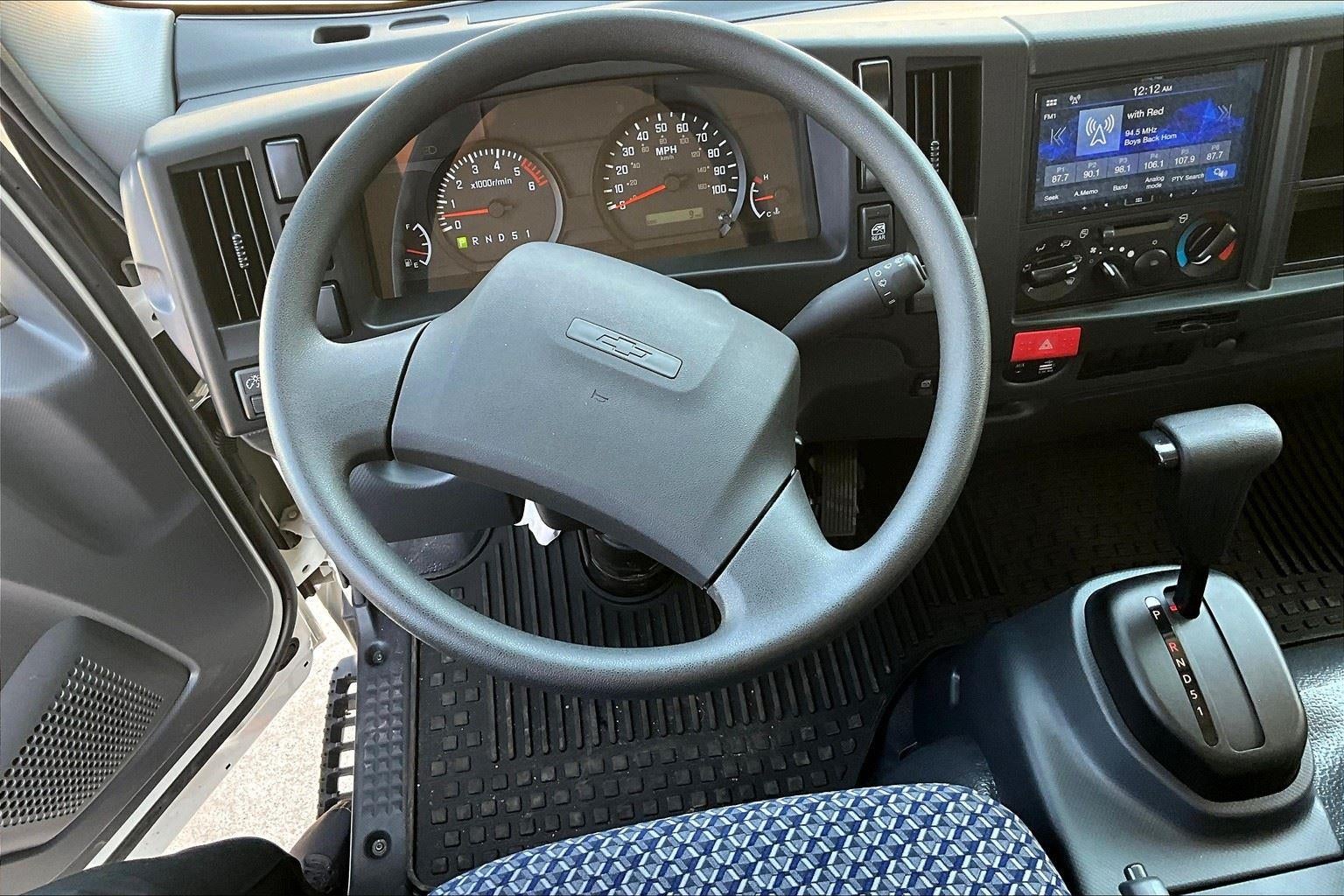2025 Chevrolet Low Cab Forward 4500 HG Base