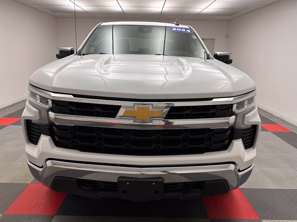 Used 2024 Chevrolet Silverado 1500 LT with VIN 1GCPDKEKXRZ367103 for sale in Kansas City