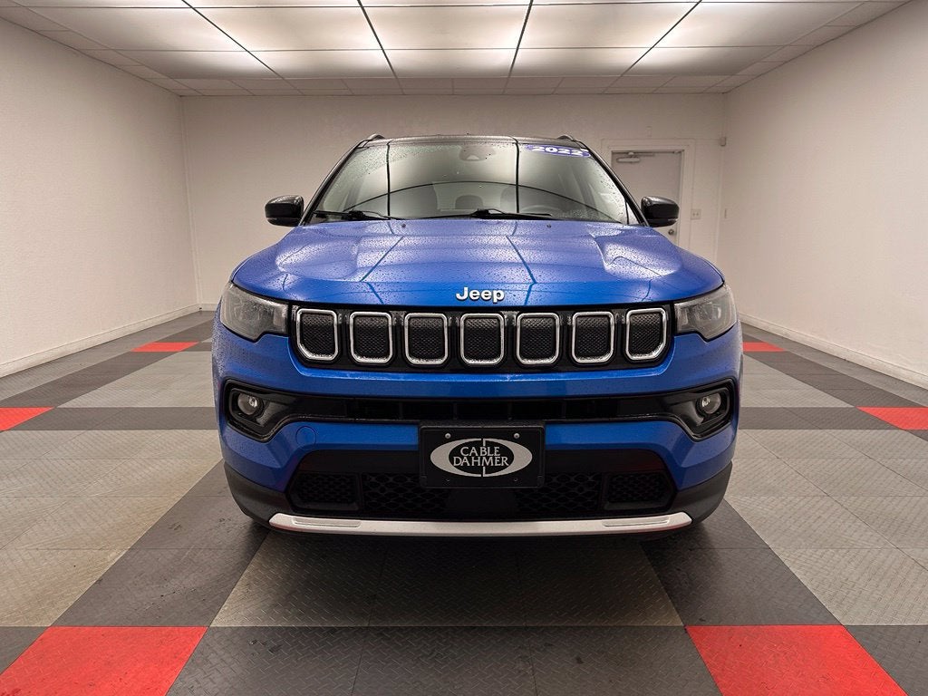 Used 2022 Jeep Compass Limited with VIN 3C4NJDCB4NT208657 for sale in Kansas City
