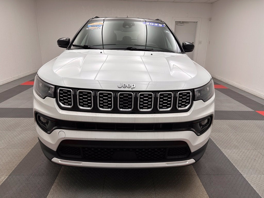 Used 2025 Jeep Compass Limited with VIN 3C4NJDCN5ST512540 for sale in Kansas City